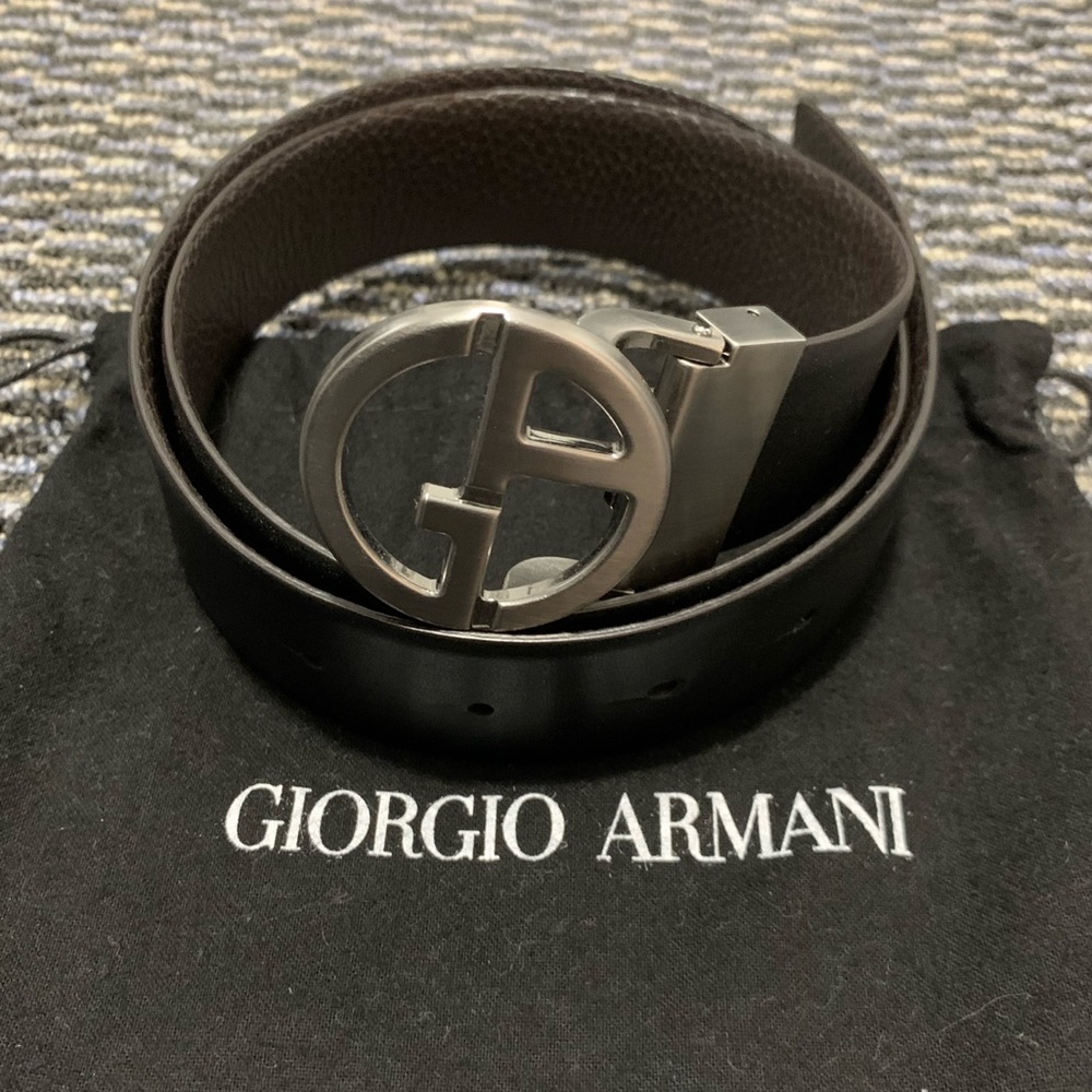 **SOLD** Beautiful Giorgio Armani GA Logo Belt sz 32 - Picture 1 of 1